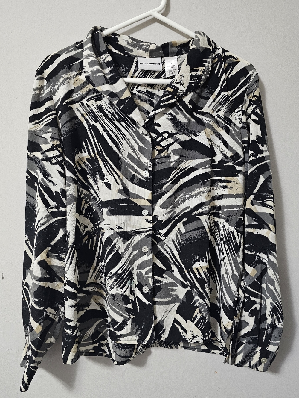 Alfred Dunner Abstract Pattern Button-down Blouse